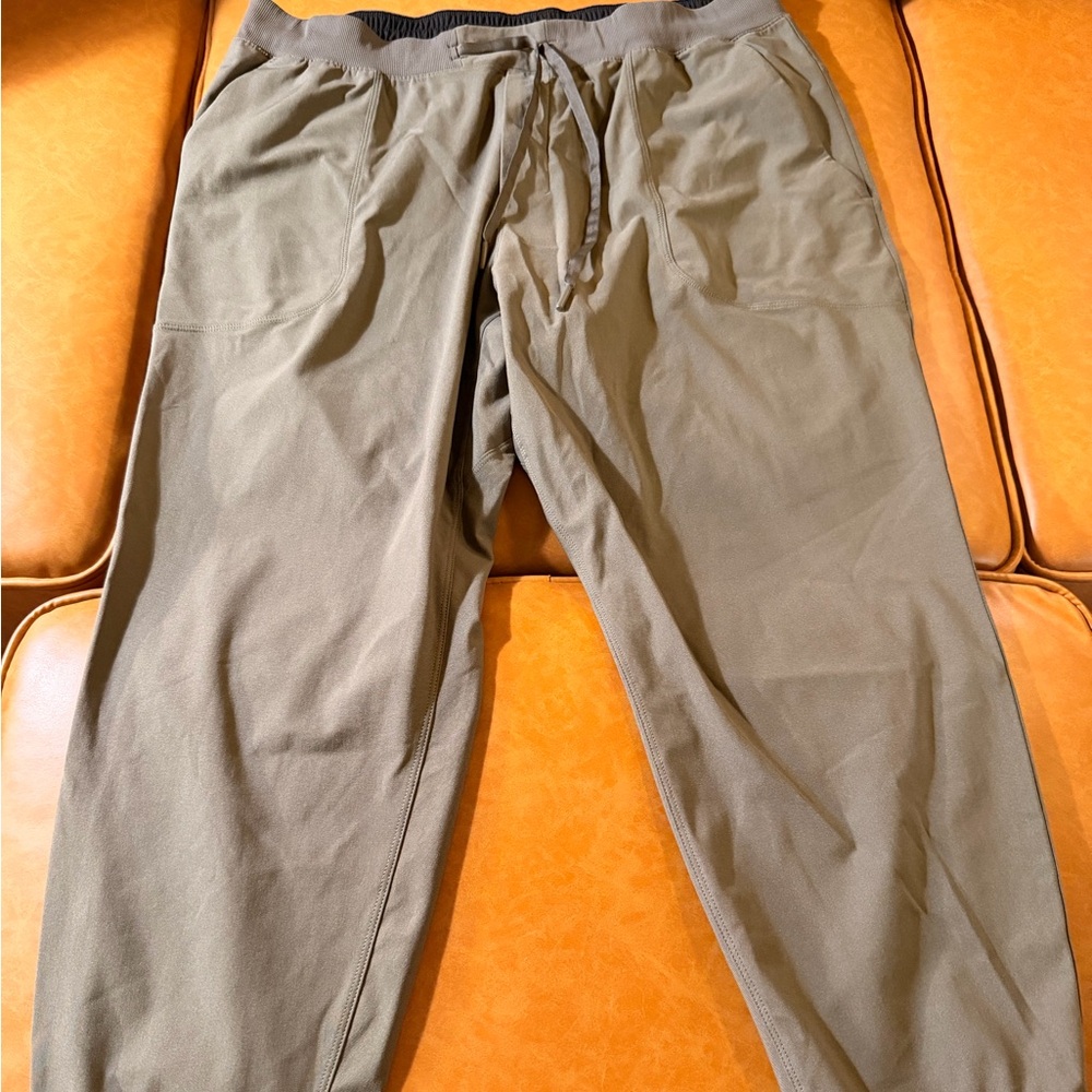 Lululemon Men's Olive Green Jogger Pants - Lightweight Comfort